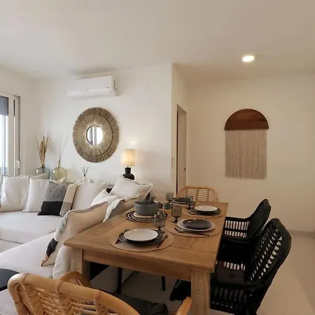 Stylish 2br W- Pool & Gym, Steps To Ria Formosa Apartment Tavira