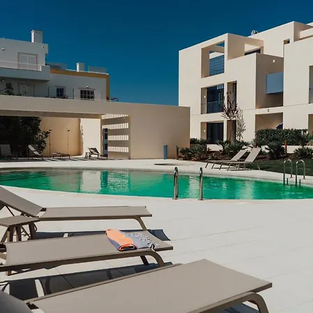 Casas Do Jardim Azul Poente By Portugal Hideaway דירה טאווירה